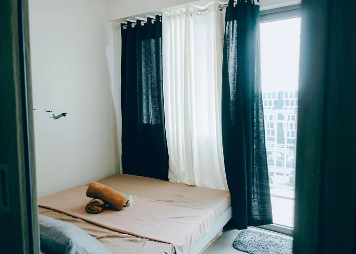 Apartahotel Budget Staycation Near Moa *