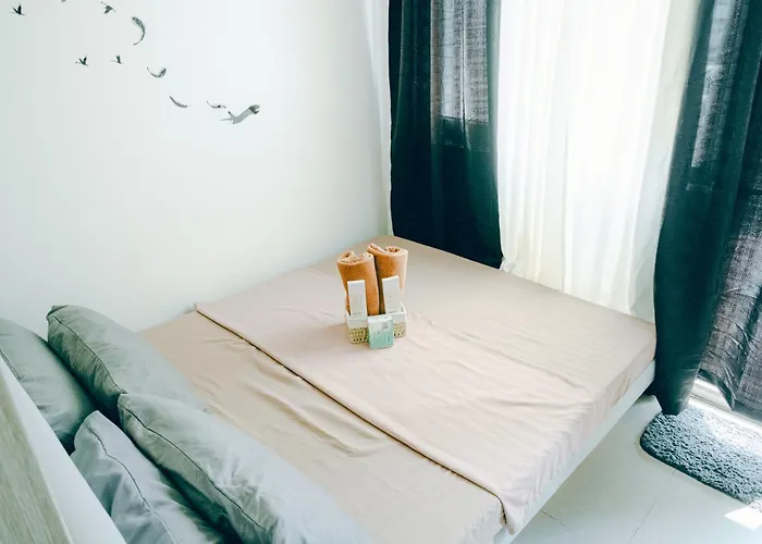 Budget Staycation Near Moa Apartahotel Manila